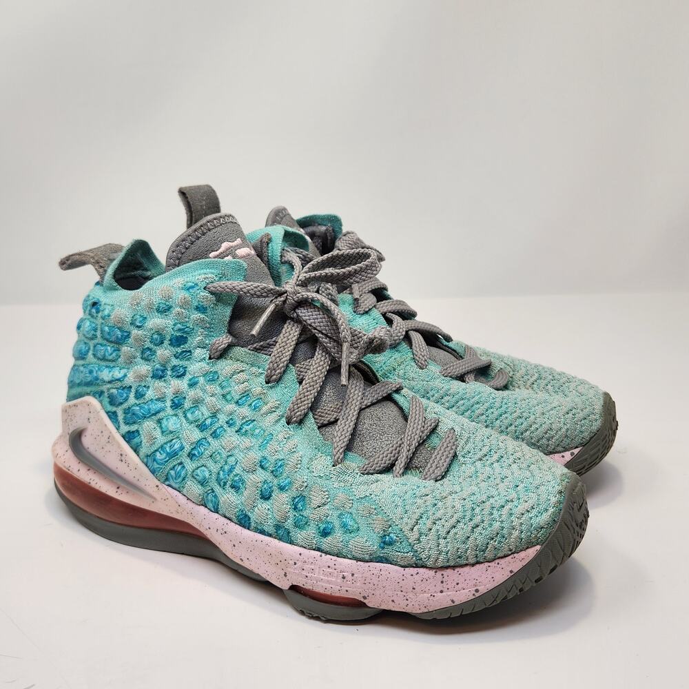Nike Lebron 17 GS South Beach Basketball Sneakers Youth Size 4.5 Y Aqua Gray